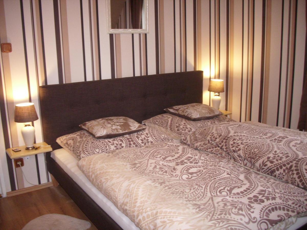 Gaestehaus Maxltoni Kitzeck im Sausal Kültér fotó