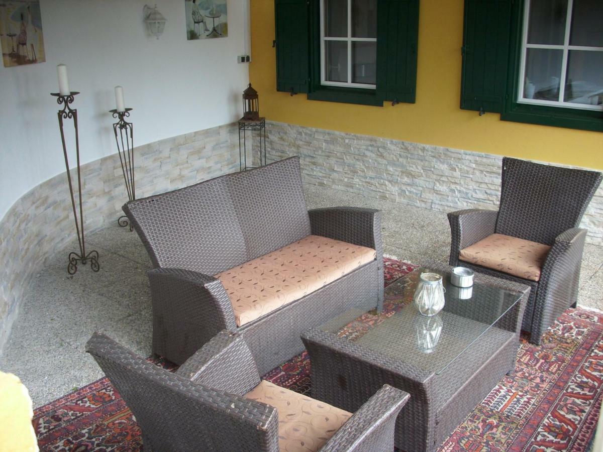 Gaestehaus Maxltoni Kitzeck im Sausal Kültér fotó