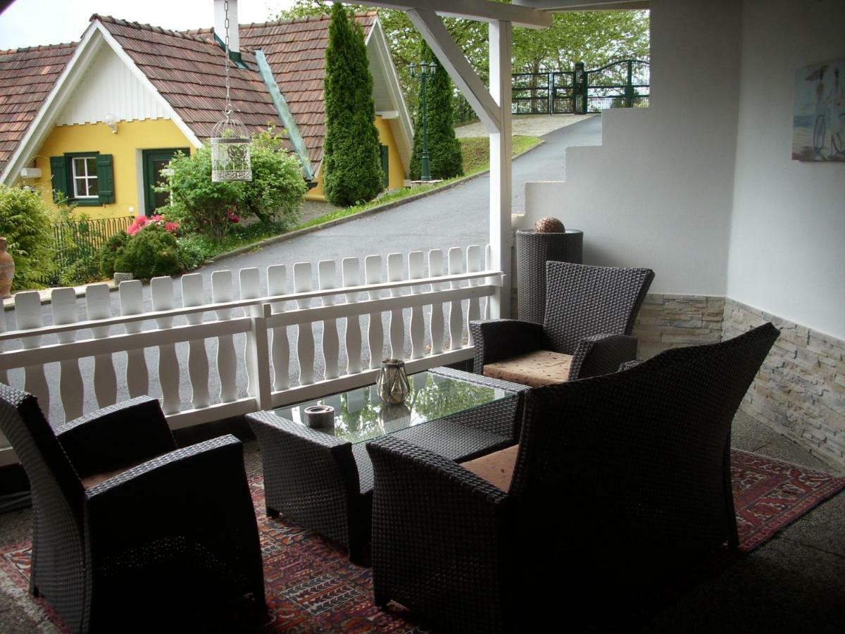 Gaestehaus Maxltoni Kitzeck im Sausal Kültér fotó