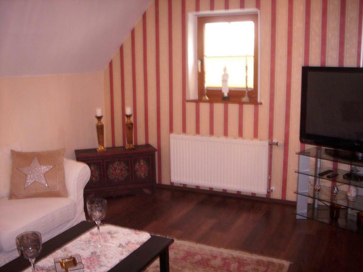 Gaestehaus Maxltoni Kitzeck im Sausal Kültér fotó
